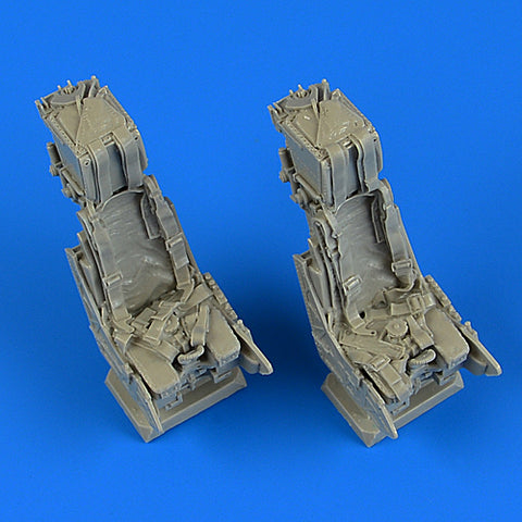 Quick Boost 32 209 1/32 Panavia Tornado ejection seats with safety belts(For REVELL)