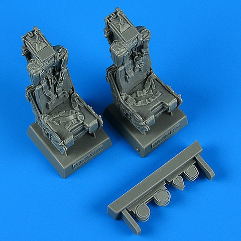 Quick Boost 32 283 1/32 F-4 Phantom II ejection seats with safety belts