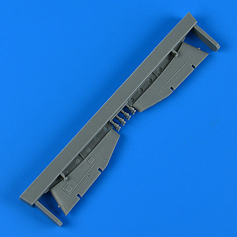 Quick Boost 32 298 1/32 OV-10D Bronco wing pylons(For KITTY HAWK)