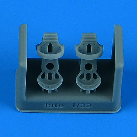 Quick Boost 32 335 1/32 German Luftwaffe WWII pedals - late v.