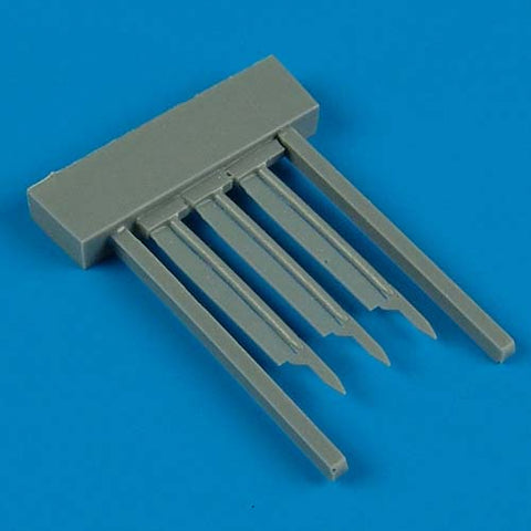 Quick Boost 48 357 1/48 F4U-1 Corsair pitot tube