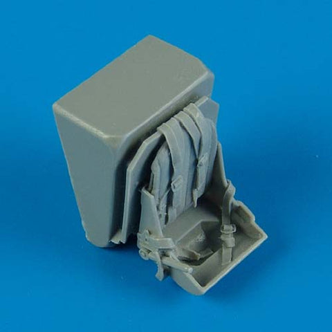 Quick Boost 48 401 1/48 Spitfire seat with safety belts