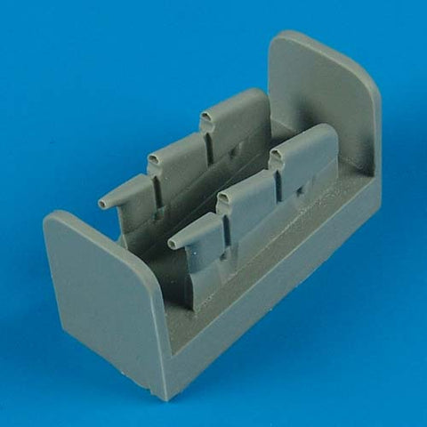 Quick Boost 48 420 1/48 Spitfire Mk.I/la/lla exhaust - oval(For AIRFIX)