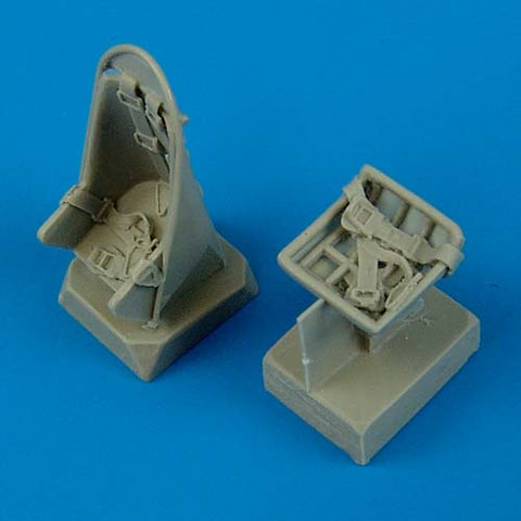 Quick Boost 48 499 1/48 Junkers Ju 87B Stuka seats with safety belts(For HASEGAWA)