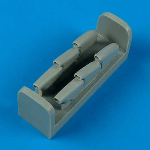 Quick Boost 48 510 1/48 Hawker Hurricane Mk. I early exhaust(For AIRFIX)