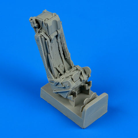 Quick Boost 48 550 1/48 Hawker Hunter ejection seat with safety belts