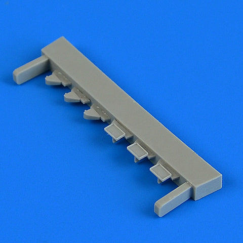 Quick Boost 48 781 1/48 Hawker Hurricane rectangular mirror