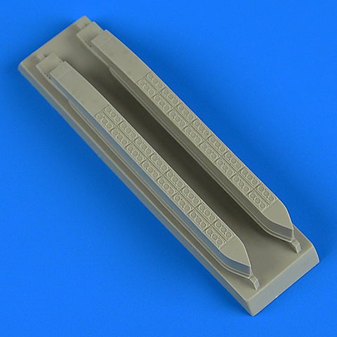 Quick Boost 48 838 1/48 Su-24 Fencer chaff/flare dispensers(For TRUMPETER)