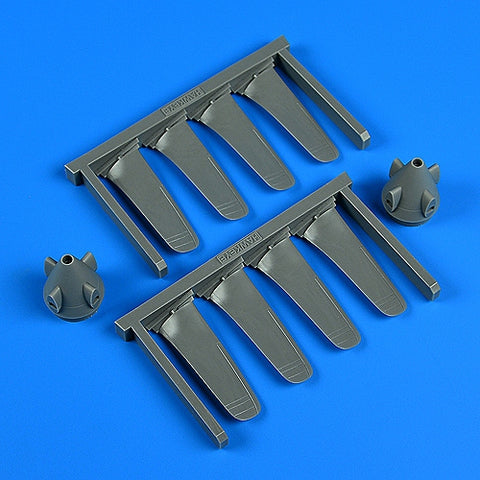 Quick Boost 48 968 1/48 E-2 Hawkeye propeller(For KINETIC)