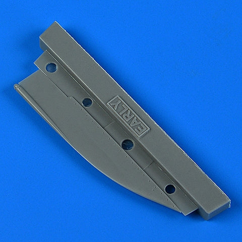 Quick Boost 49 000 1/48 F-4B Phantom II tail fin cap - early(For TAMIYA)