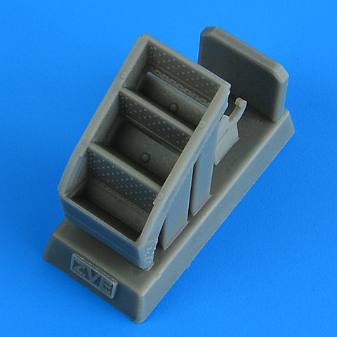Quick Boost 49 062 1/48 Mil Mi-8MT/Mi-17 entry stairs(For ZVEZDA)