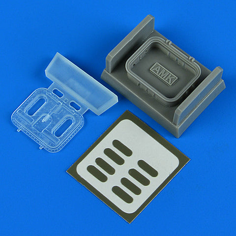 Quick Boost 49 081 1/48 Mi-8MT/Mi-17 Open service/emergency hatch(For AMK)