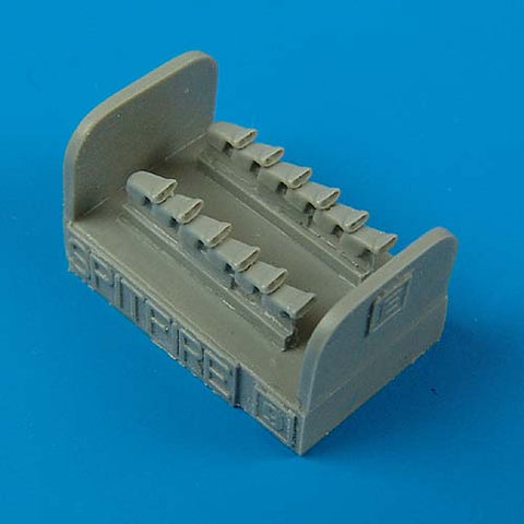 Quick Boost 72 184 1/72 Spitfire Mk. IX exhaust - Fishtail(For HASEGAWA)