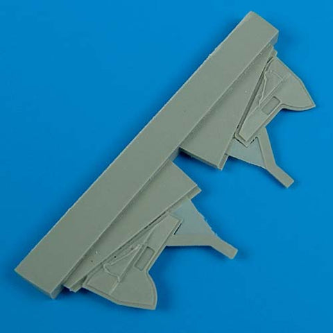 Quick Boost 72 203 1/72 Hawker Hurricane Mk. I/Mk.II undercarriage covers(For HASEGAWA)