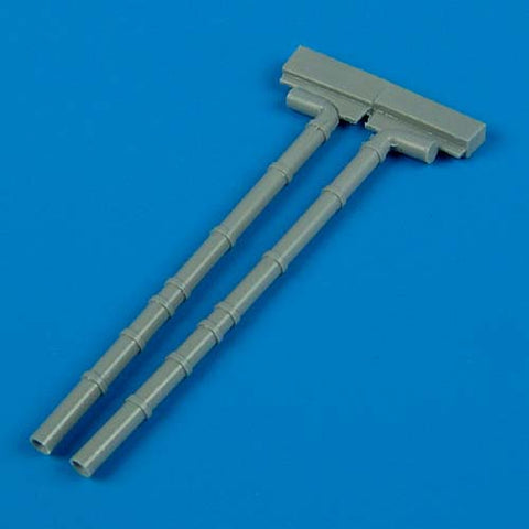 Quick Boost 72 218 1/72 Wellington fuel outlet pipe - closed flaps(For TRUMPETER)