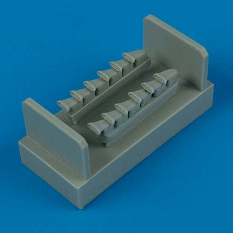 Quick Boost 72 255 1/72 Spitfire Mk.IX exhaust - fishtail(For AIRFIX)