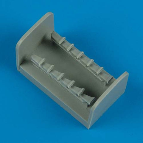 Quick Boost 72 265 1/72 Spitfire Mk. XIV exhaust - fishtail(For FUJIMI)