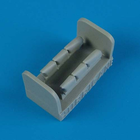Quick Boost 72 315 1/72 Hawker Hurricane Mk. IIC sea Hurricane exhaust(For AIRFIX)