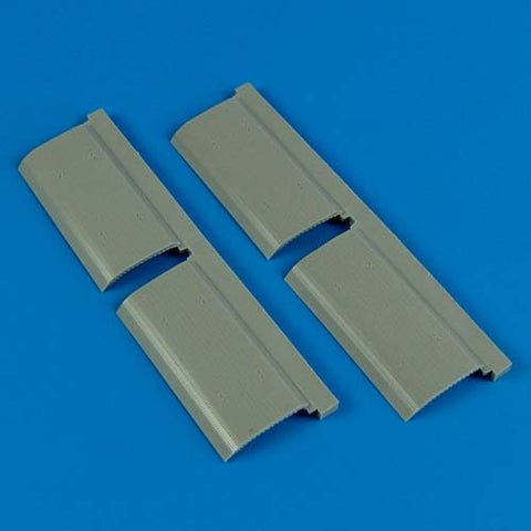 Quick Boost 72 321 1/72 B-24 Liberator bomb bay doors(For HASEGAWA)