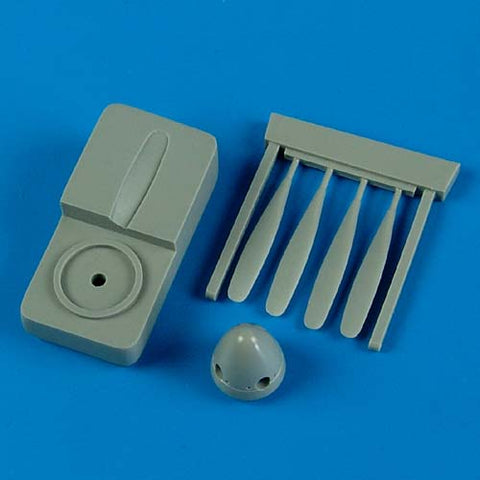 Quick Boost 72 369 1/72 P-51D/K Mustang propeller w/tool(For TAMIYA)