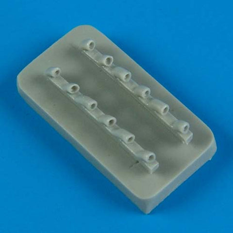 Quick Boost 72 384 1/72 Yak-3 exhaust(For ZVEZDA)