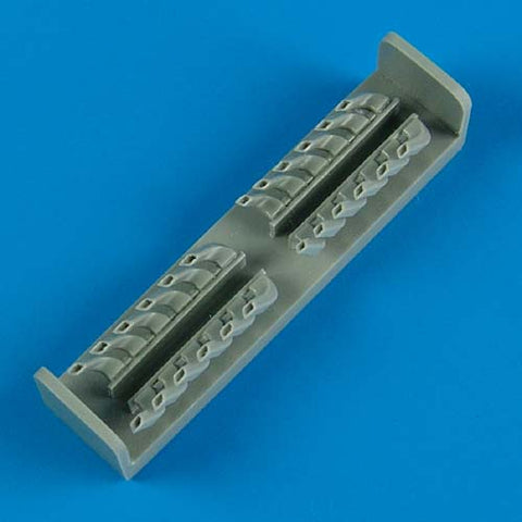 Quick Boost 72 387 1/72 Bf 110E exhaust(For EDUARD)