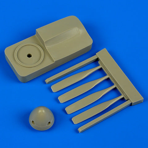 Quick Boost 72 432 1/72 P-51D/K Mustang propeller w/tool(For TAMIYA)