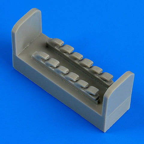 Quick Boost 72 460 1/72 Hawker Typhoon IB exhaust(For AIRFIX)