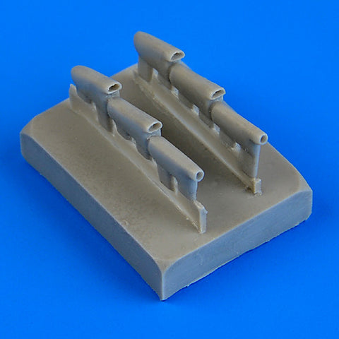 Quick Boost 72 482 1/72 Defiant Mk.I exhaust - rounded(For AIRFIX)