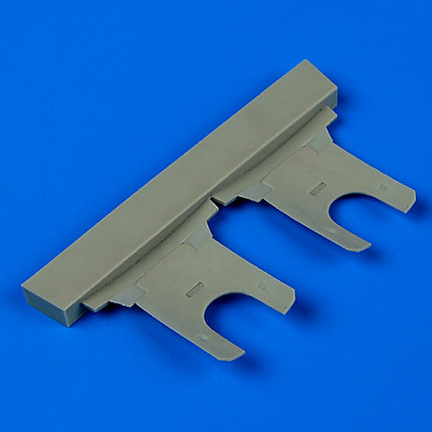Quick Boost 72 501 1/72 Bristol Blenheim I/IV undercarriage covers(For AIRFIX)