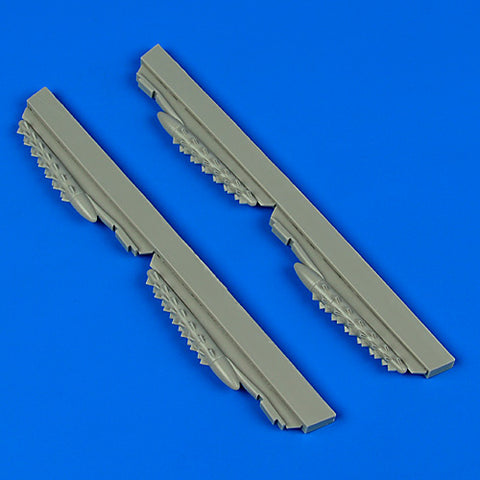 Quick Boost 72 508 1/72 Bristol Blenheim night exhaust(For AIRFIX)