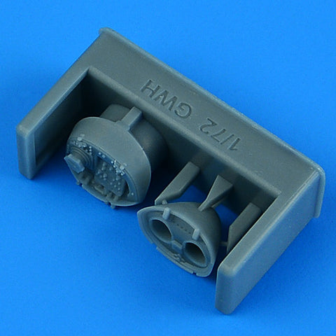 Quick Boost 72 708 1/72 A-10A/C Thunderbolt II opened fuel access panel(For GWH)