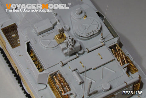 Voyager Model PE351186 1/35 Chinese ZTQ-15 Light Tank Upgrade Set (MENG TS-048)
