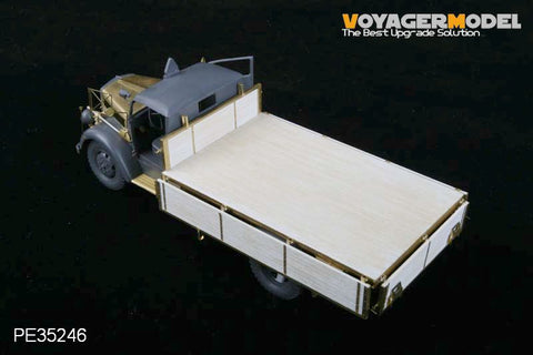 Voyager Model PE35246 1/35 WWII German Opel Blitz 3-Ton 4x2 Cargo Truck (Tamiya 35291)