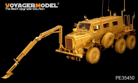 Voyager Model PE35450 1/35 Modern US Buffalo 6x6 MPCV (2004–2006 Model) (Bronco 35100)