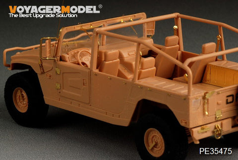 Voyager Model PE35475 1/35 Chinese Mengshi 1.5-Ton General-Purpose 4x4 Vehicle (HobbyBoss 82467)