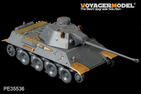 Voyager Model PE35536 1/35 WWII German PzKpfw VK30.02 Prototype Tank – Smoke Dischargers (Amazing Hobby 35A002)