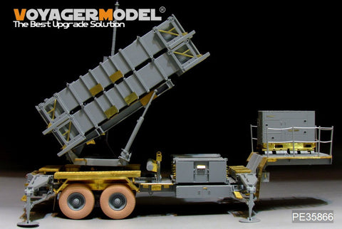 Voyager Model PE35866 1/35 Modern US MIM-104C Patriot 1 Missile Launcher Basic Photo-Etched Set (for Dragon 3558)