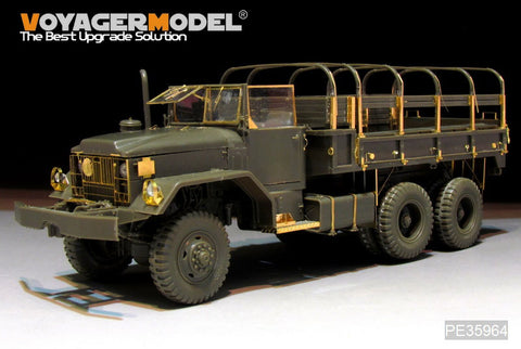 Voyager Model PE35964 1/35 Modern US Army M54A2 5-Ton Truck Basic (for AFV 35300)