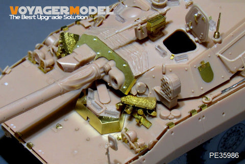 Voyager Model PE35986 1/35 Modern French Army AMX-10RCR Tank Destroyer - Basic (for Tiger Model 4602)