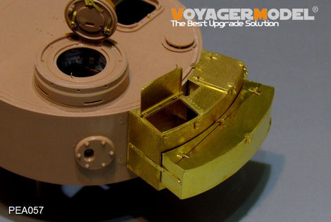 Voyager Model PEA057 1/35 WWII German Tiger I with Additional Stowage Bin (Universal)