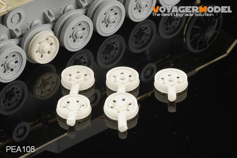 Voyager Model PEA108 1/35 Panzer III Late-Type Road Wheels with Damage (Universal)