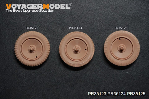 Voyager Model PR35124 1/35 WWII German Sd.Kfz.250 / Sd.Kfz.10 Dunlop Standard Wheel Pattern (for all kits)