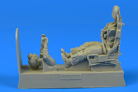 AEROBONUS 320111 1/32 USAF Pilot for F-100 with ejection seat (For TRUMPETER)