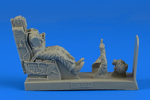 AEROBONUS 320118 1/32 USAF Fighter Pilot with ejection seat for F-16 Fighting Falcon