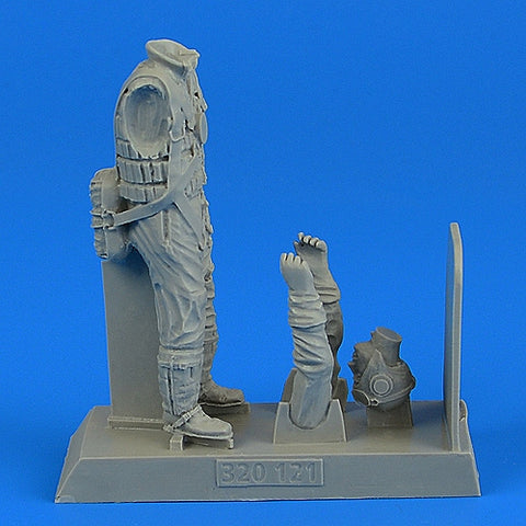 AEROBONUS 320121 1/32 German Luftwaffe Pilot WWII with life jacket