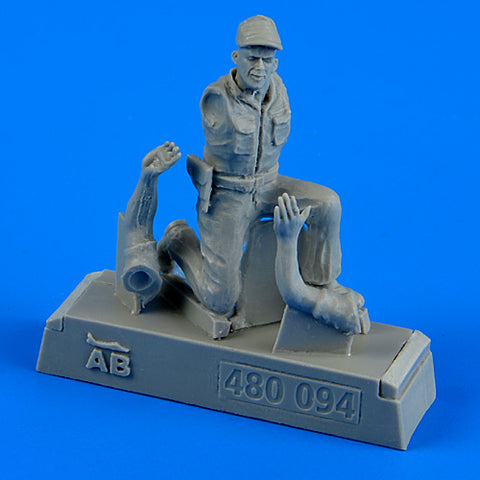 AEROBONUS 480094 1/48 U.S.A.F. Maintenance crew - Farm Gate operation Vietnam War