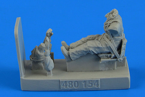 AEROBONUS 480154 1/48 Soviet Woman Pilot WWII with seat for Po-2 (For ICM)