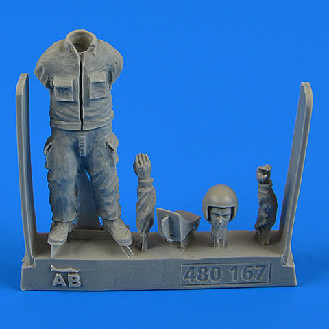 AEROBONUS 480167 1/48 Warsaw Pact Aircraft Mechanic - part 3