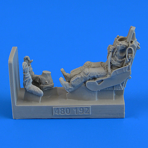 AEROBONUS 480192 1/48 USAF Fighter Pilot for F-5A/C with ejection seat